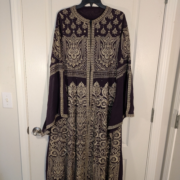 Elegant 💜 and Gold Embroidered Women's Maxi Formal Coat - Picture 1 of 5